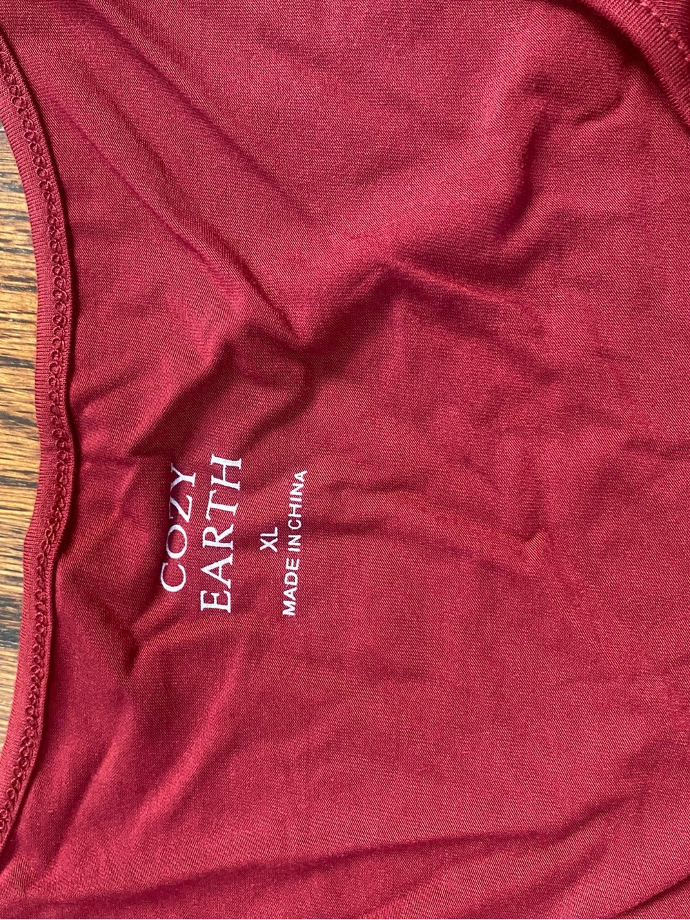 Cozy Earth Women’s Scoop Neck Tank Top - Burgundy - Picture 7 of 12